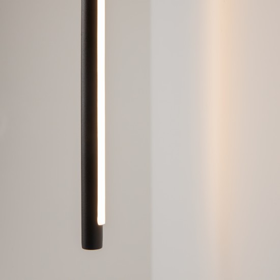 Seinavalgusti Renaissance, must - Valgustus Luminance'ilt