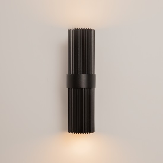 Seinavalgusti Dynamics, must - Valgustus Luminance'ilt
