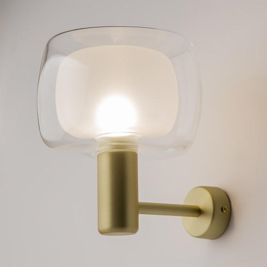 Seinavalgusti Vision, kuld - Valgustus Luminance'ilt
