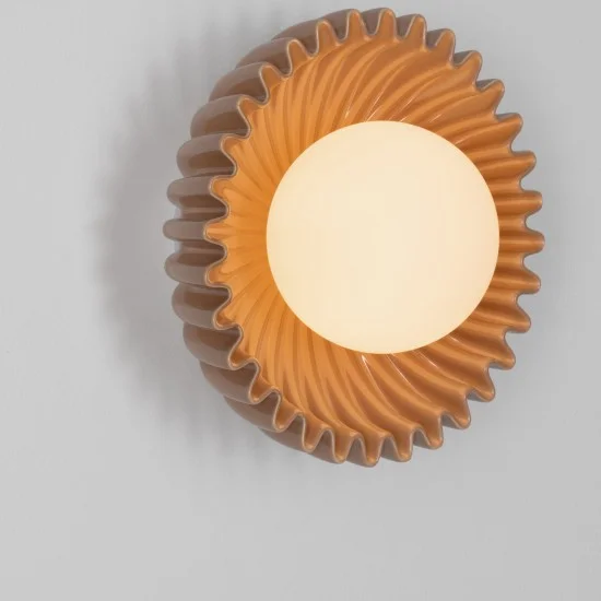 Seinavalgusti Petel 9009220 - Valgustus Luminance'ilt