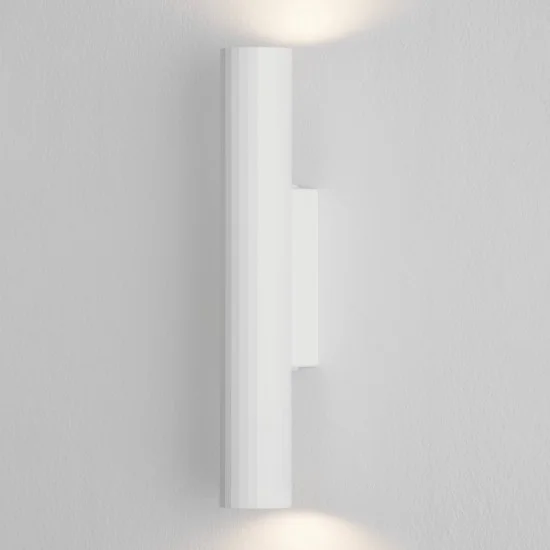 Seinavalgusti Riveta 9060306 - Valgustus Luminance'ilt