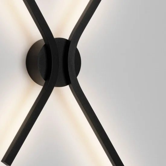 Seinavalgusti Akro 9088118 - Valgustus Luminance'ilt