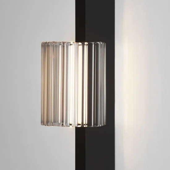 Seinavalgusti Glovia 9088203 - Valgustus Luminance'ilt