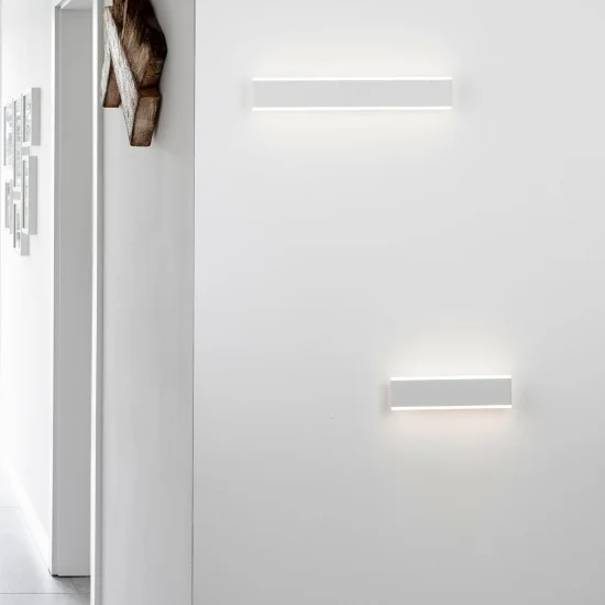 Seinavalgusti Line 9115908 - Valgustus Luminance'ilt