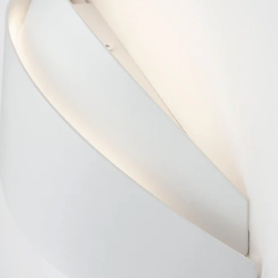 Seinavalgusti Astrid 9128320 - Valgustus Luminance'ilt