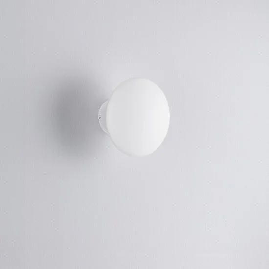 Seinavalgusti Onut 9540232 - Valgustus Luminance'ilt