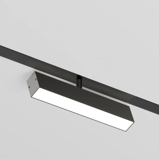 Rotatable SMART LINEAR track light - Lighting by Luminance