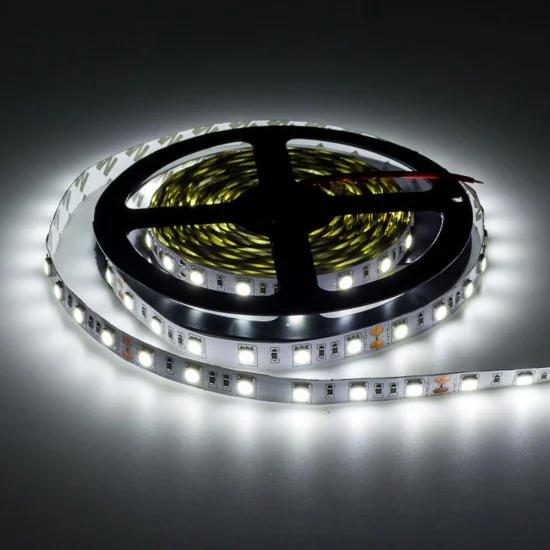 LED-riba 24V 5050 60 SMD/m 6000K - Valgustus Luminance'ilt