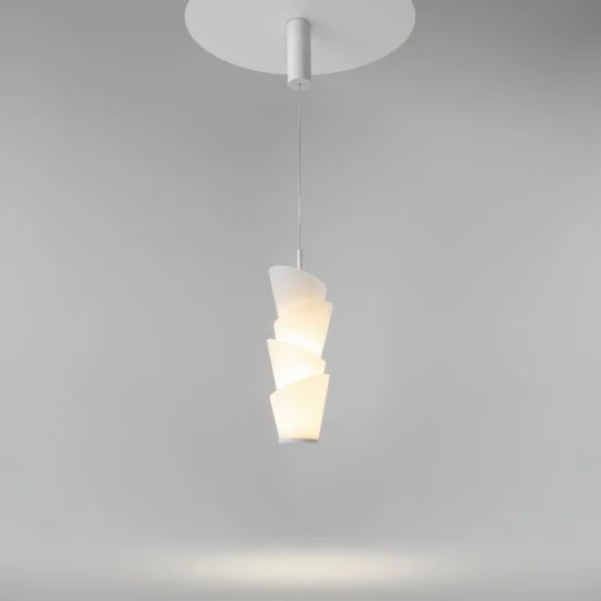 Rippvalgusti Seoul, Valge - Valgustus Luminance'ilt