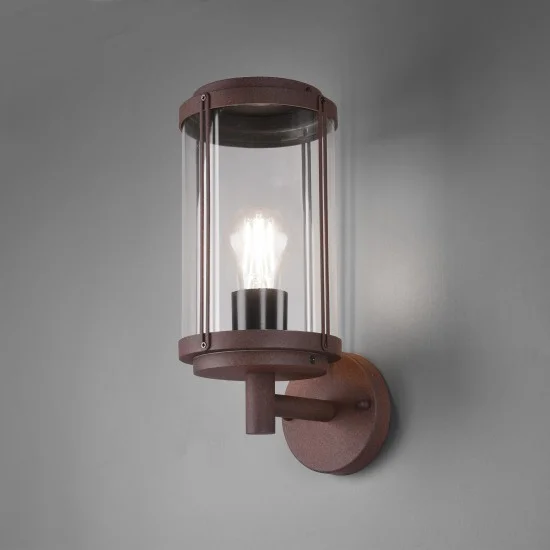 Tanaro seinalamp, roostevärvi - Valgustus Luminance'ilt