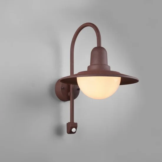 Norman seinalamp, roostevärvi - Valgustus Luminance'ilt