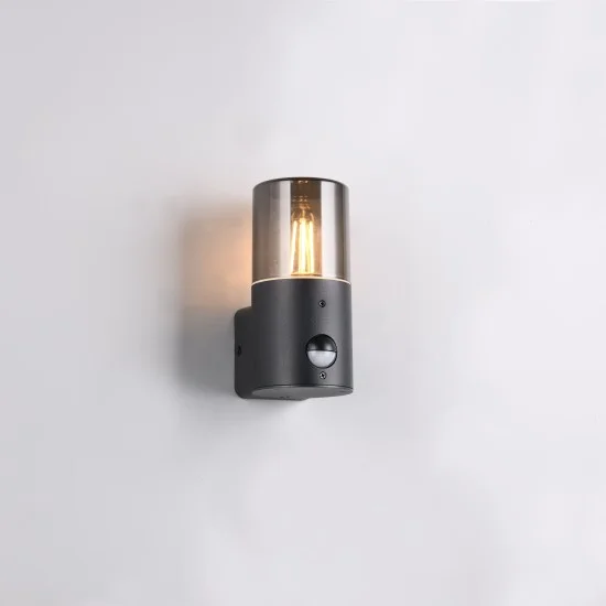 Hoosic seinalamp, matt must, 17,5 cm, 8,5 cm, 11,8 cm, survealumiinium (222260132) - Valgustus Luminance'ilt